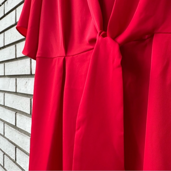 City Chic Knot Front Dress Lust Red 20 Tie Waist Batwing Sleeve V-Neck Cocktail - Picture 8 of 13